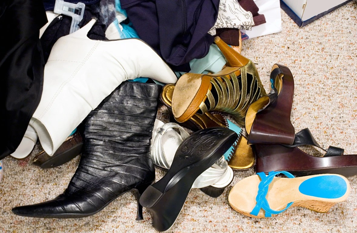 5 Storage Mistakes That Could Be Ruining Your Closet